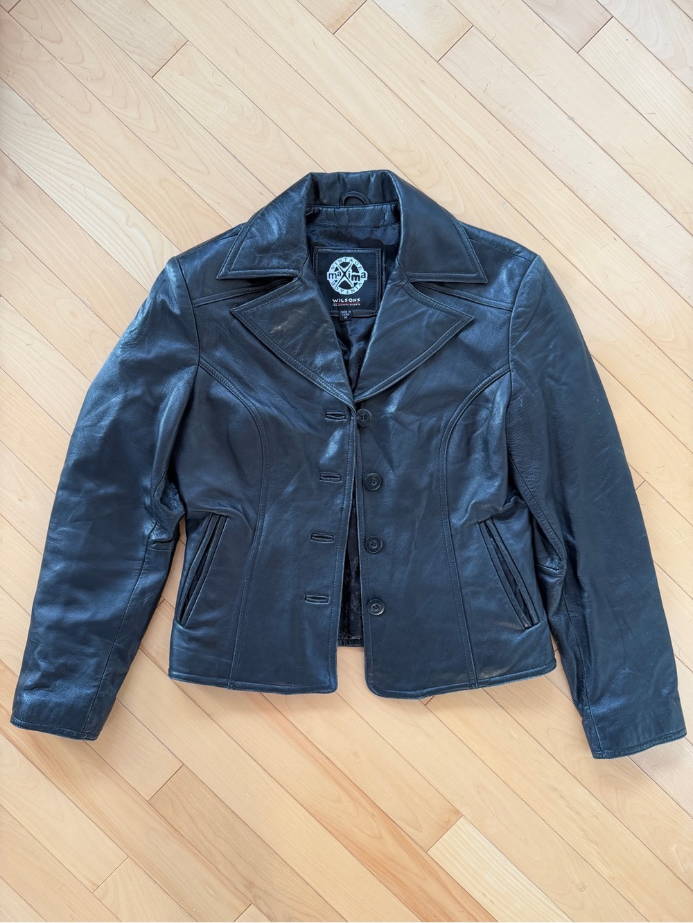 Vintage Wilson’s Maxima leather jacket size medium
